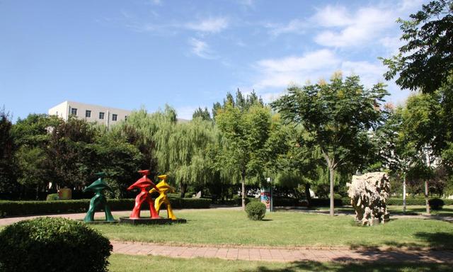 漯河职业技术学院全国高校（盘点院校前身之漯河职业技术学院）(1)