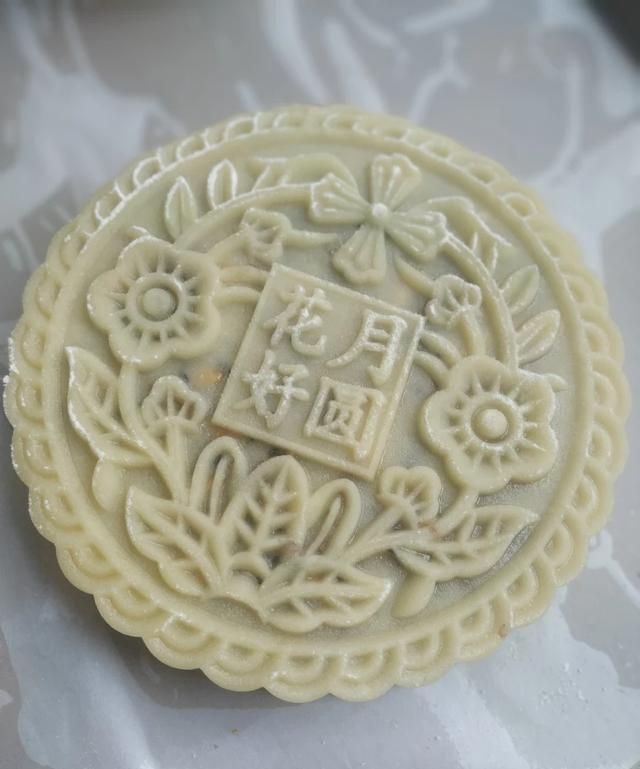 中秋节为什么要吃月饼赏月，中秋节为什么要吃月饼和赏月亮呢？图8