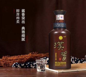 ​云门春白酒53度价格(云门春32度浓香型白酒价格)